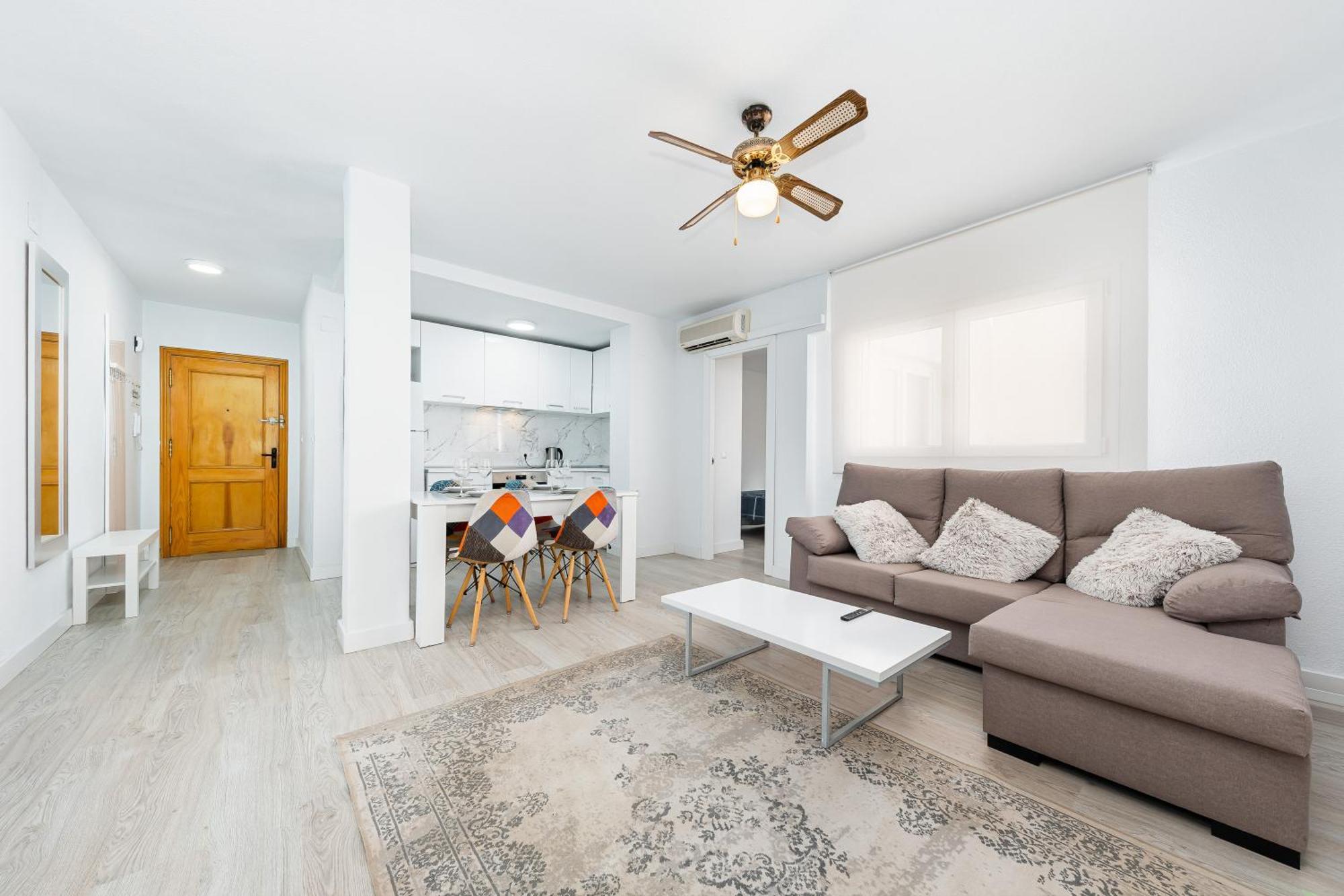 Apartamento En Centro Torrevieja Bagian luar foto